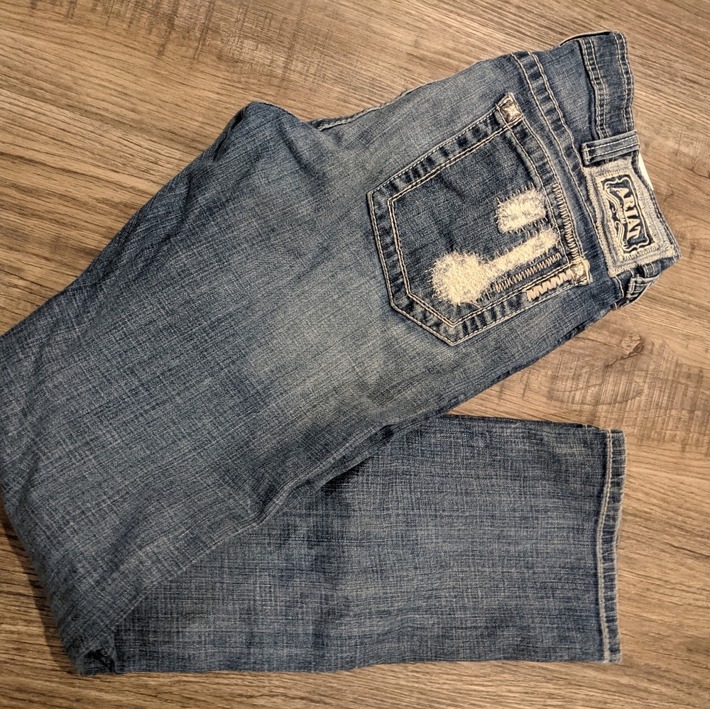 Ariat boyfriend jeans. Straight leg. Size 30 R.